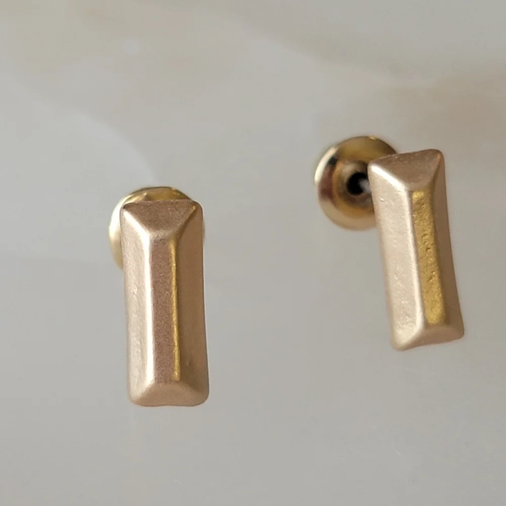 N/A gold bar